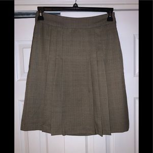 Banana Republic Skirt - Size 2